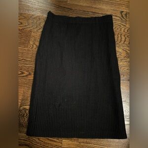 delMod International black knit midi skirt